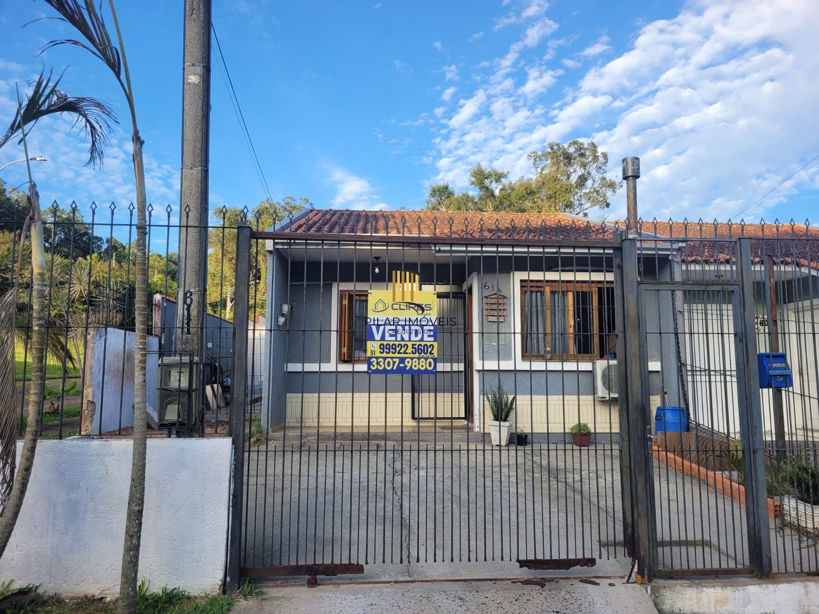 Casa 2 dormitórios no bairro Hípica - Pilar Imóveis