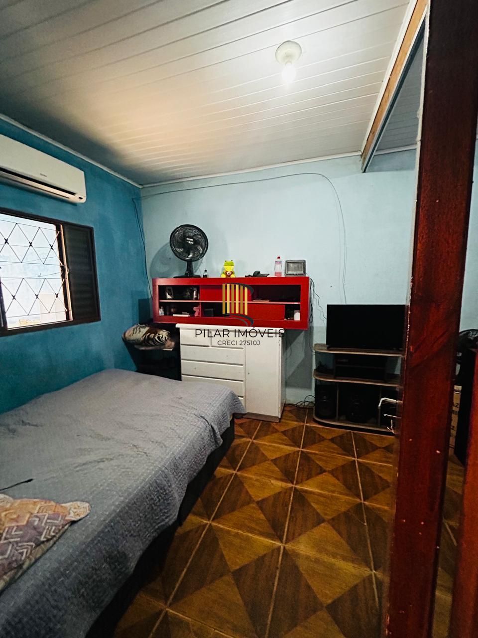 Casa 2 dormitórios no bairro Restinga