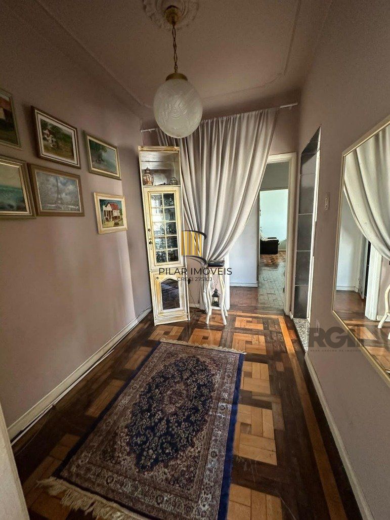 Apartamento 2 dormitórios no bairro Azenha