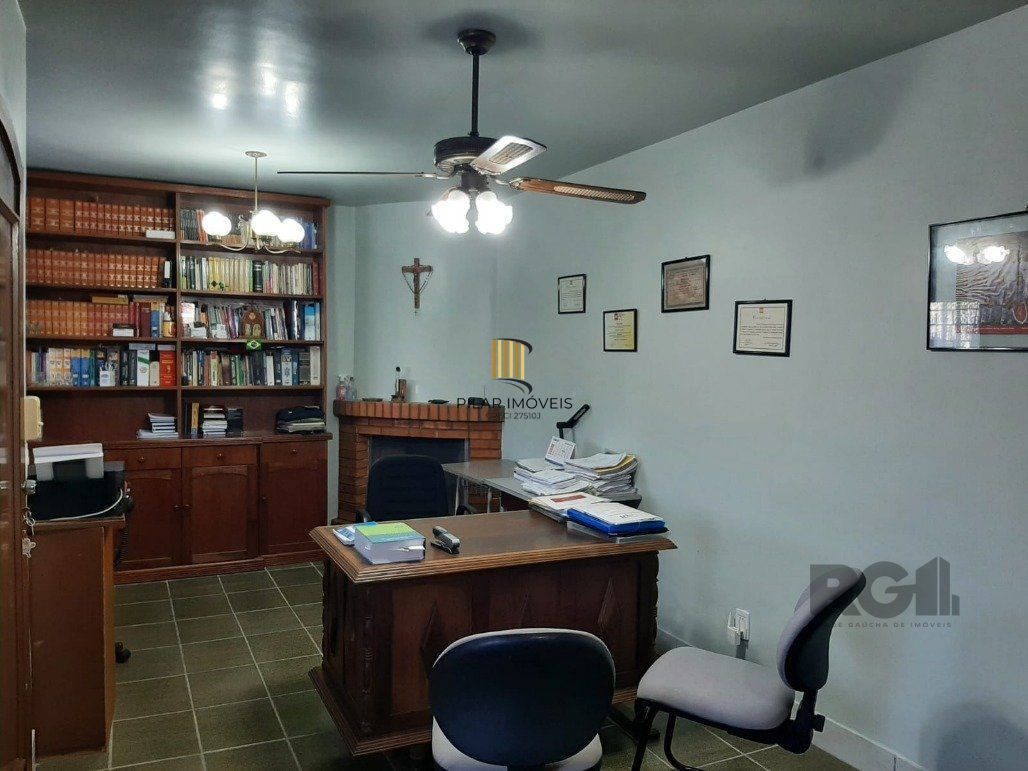 Casa 5 Dormitório(s) Bairro Campo Novo