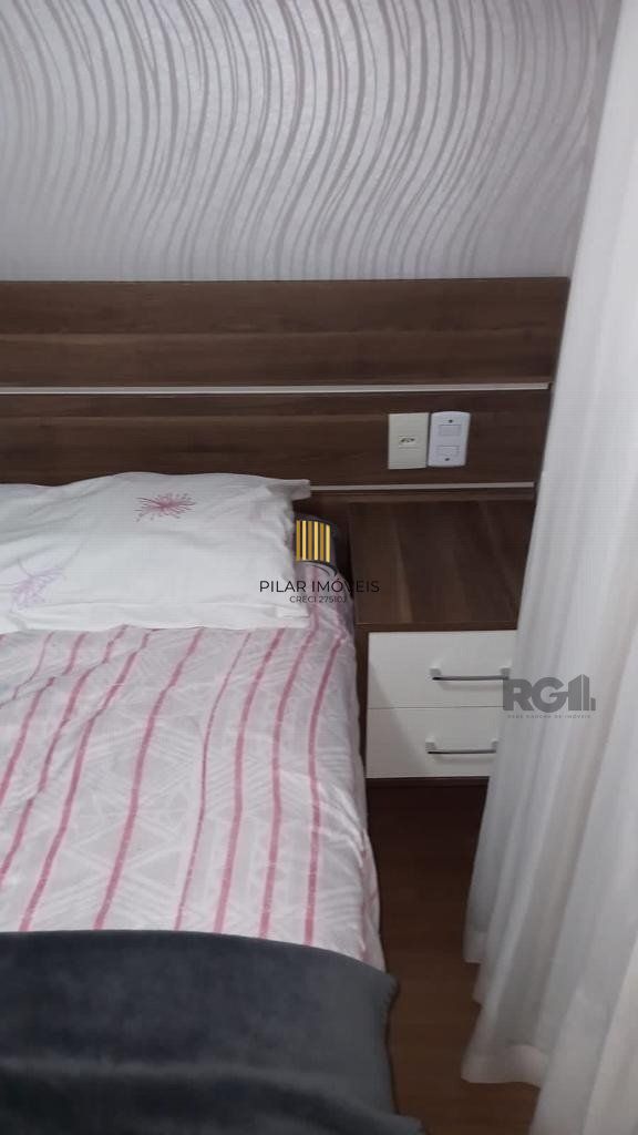 Casa 4 Dormitório(s) Bairro Hípica