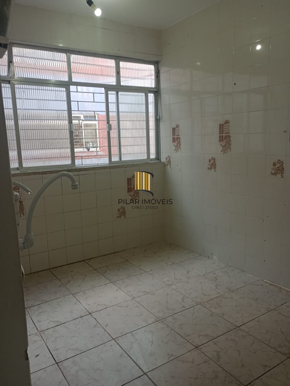 Apartamento 2 dormitórios no bairro Tristeza