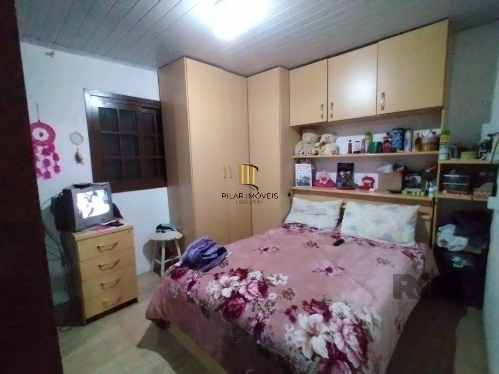 Casa 3 Dormitório(s) Bairro Ponta Grossa