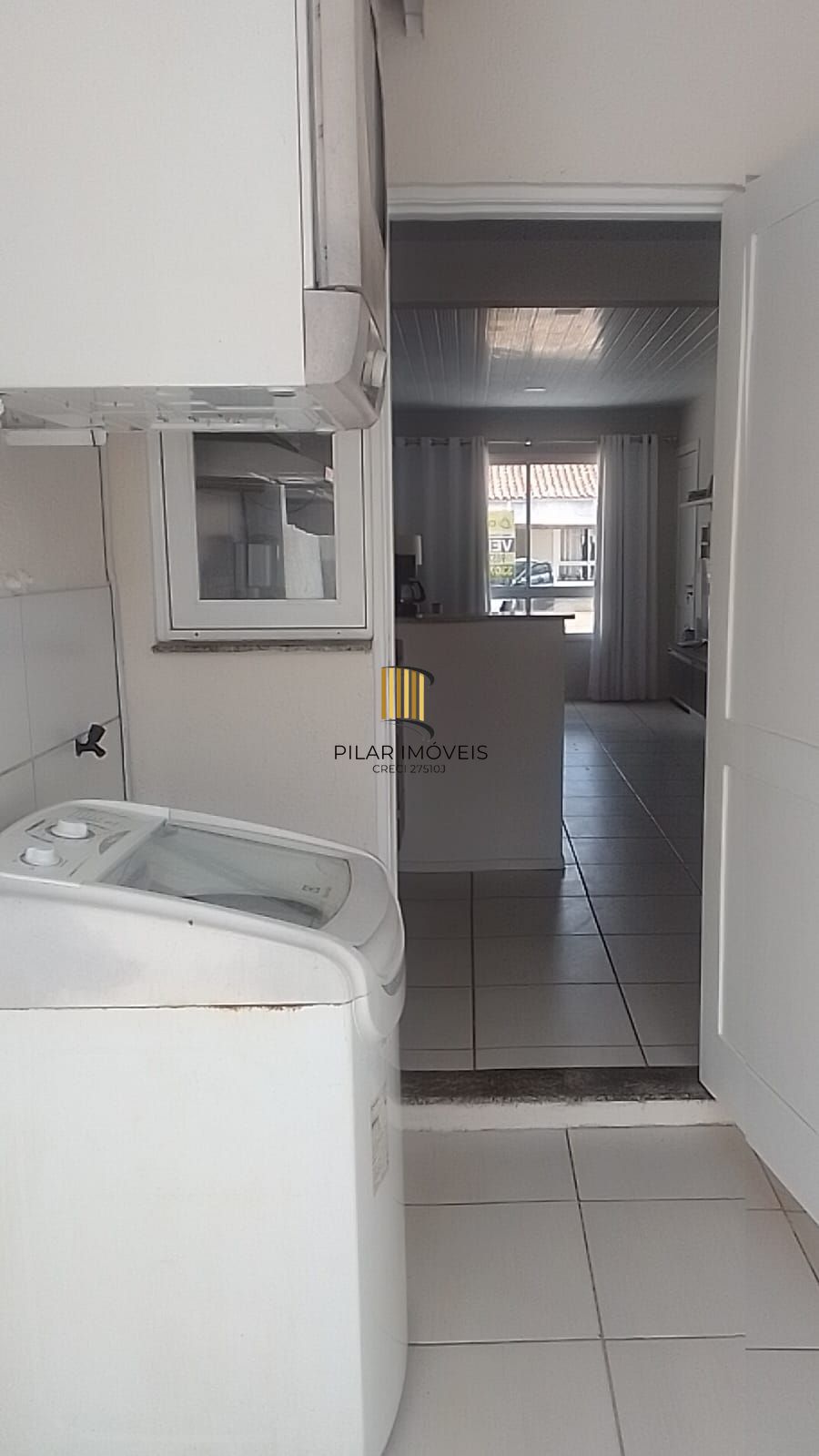 Casa 2 dormitórios no bairro Hípica