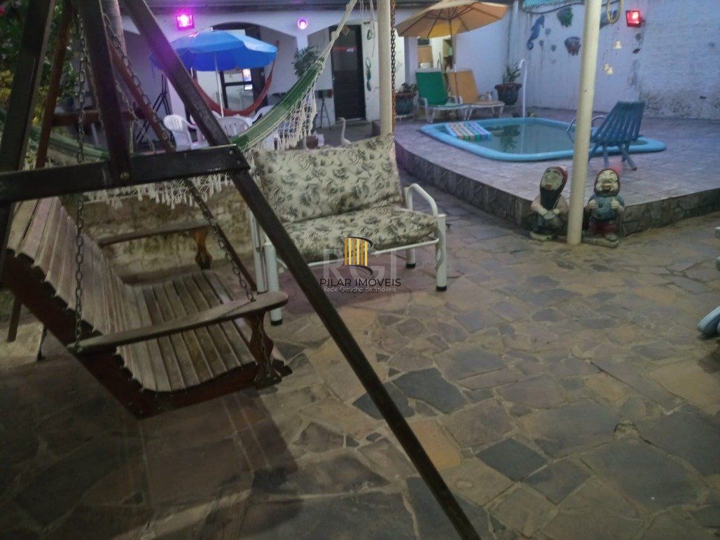 Casa 2 Dormitório(s) Bairro Ponta Grossa