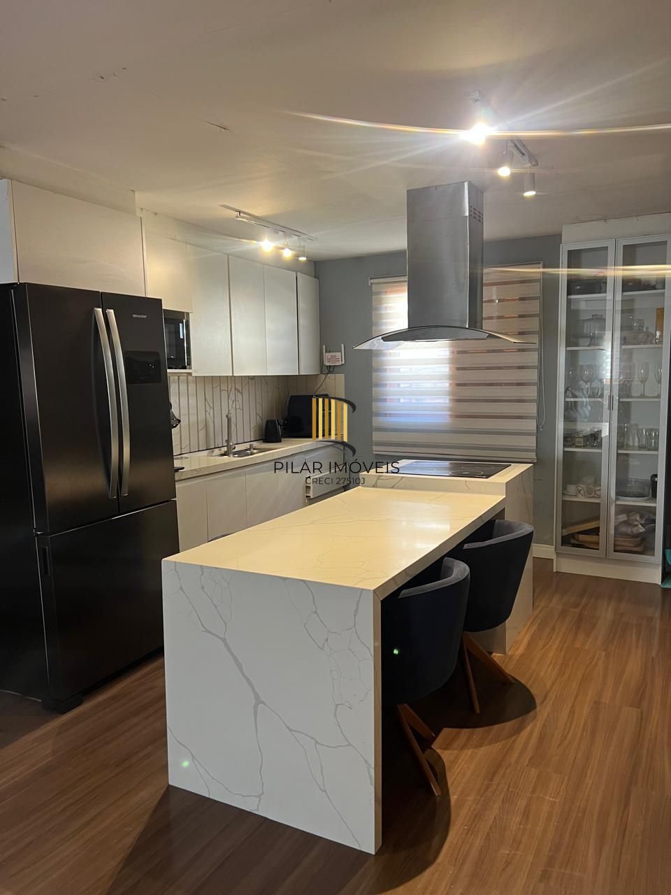 Casa Comercial 2 dormitórios no bairro Belém Novo