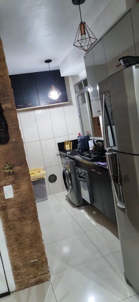 Apartamento 2 Dormitório(s) Bairro Cavalhada