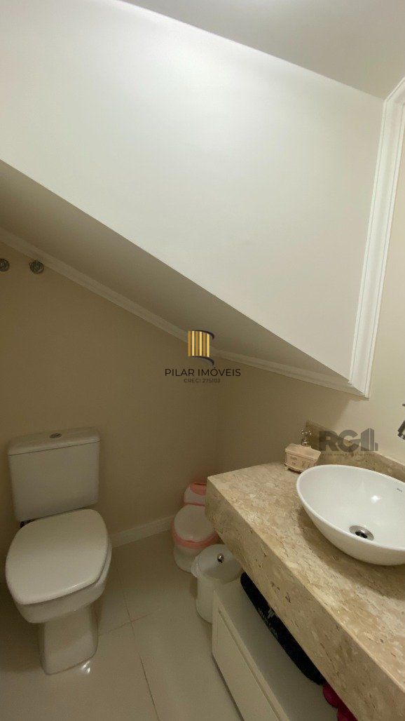 Casa 3 Dormitório(s) Bairro Hípica