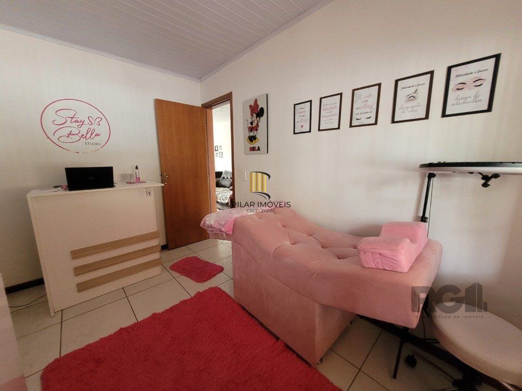 Casa 2 dormitórios no bairro Restinga