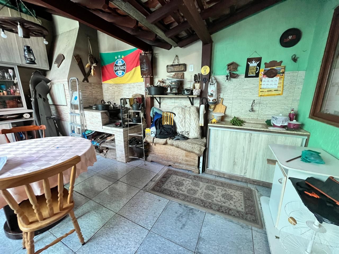 Casa 2 dormitórios no bairro Hípica