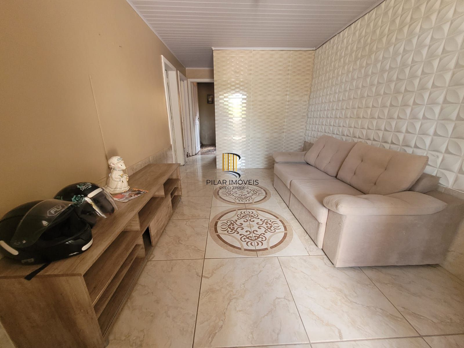 Casa 3 dormitórios no bairro Restinga