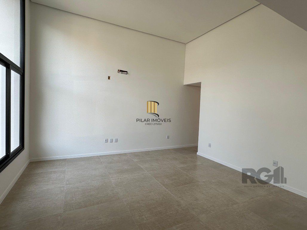 Casa 3 Dormitório(s) Bairro Hípica