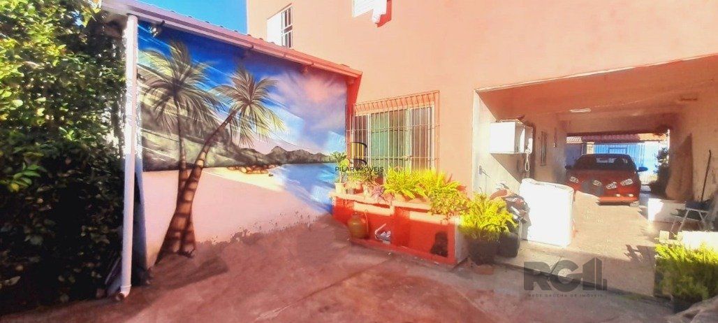 Casa 6 dormitórios no bairro Restinga