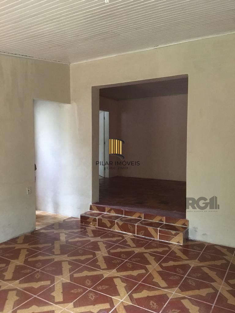 Casa 2 Dormitório(s) Bairro Lami