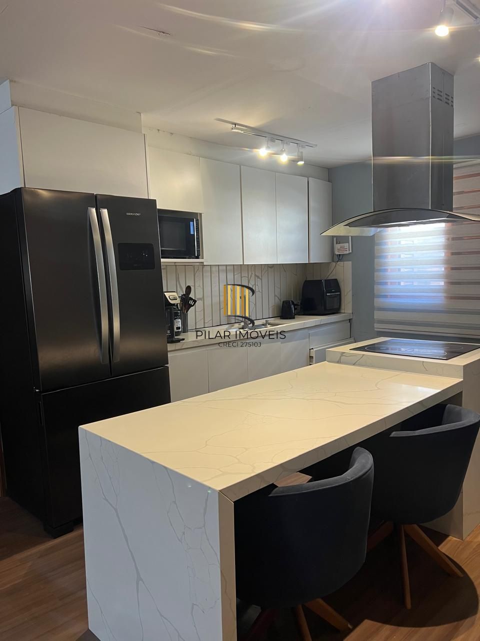 Casa Comercial 2 dormitórios no bairro Belém Novo