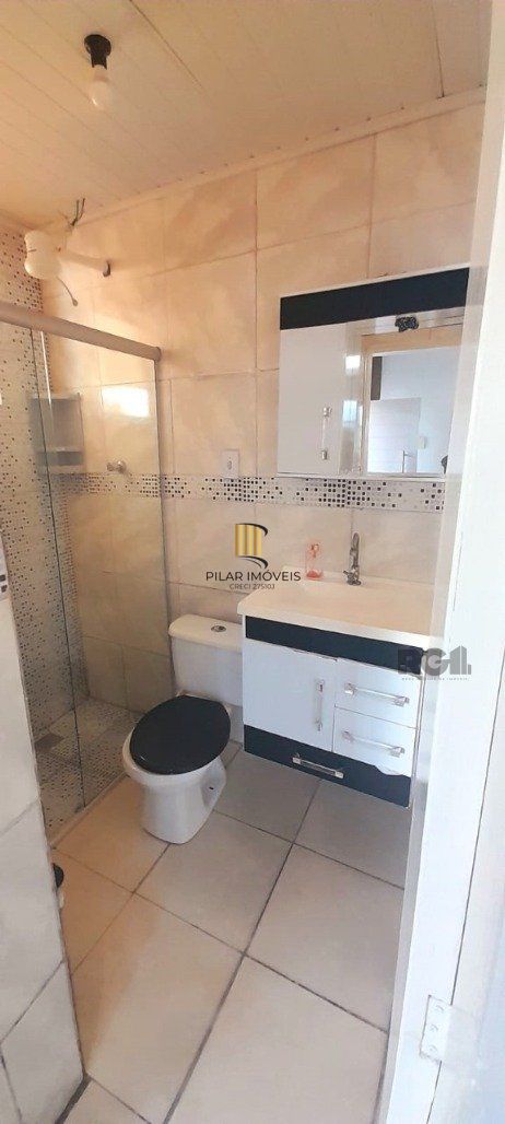 Casa 6 dormitórios no bairro Restinga