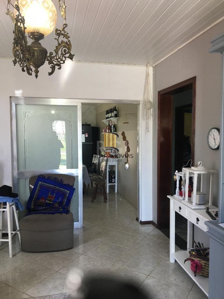 Casa 3 Dormitório(s) Bairro Hípica