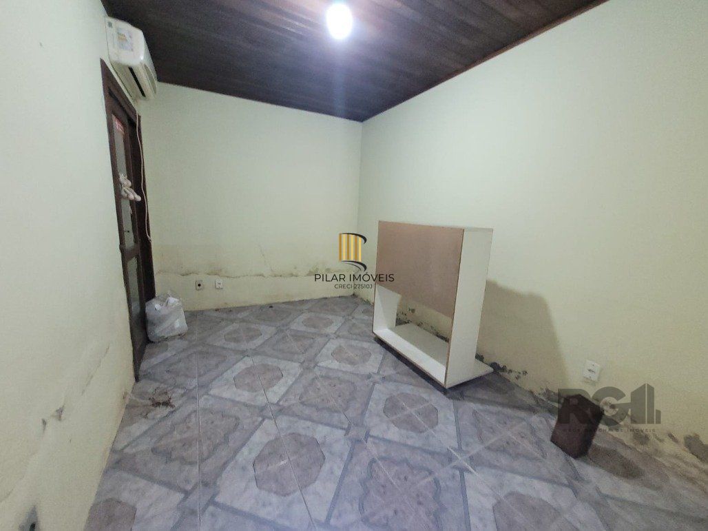 Casa 8 dormitórios no bairro Menino Deus