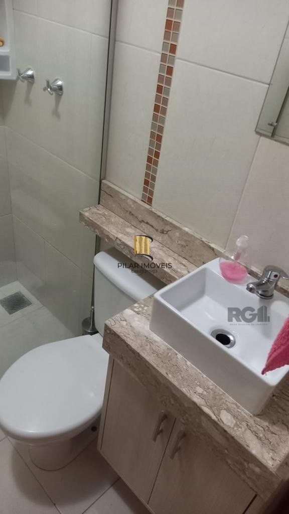 Casa 4 Dormitório(s) Bairro Hípica