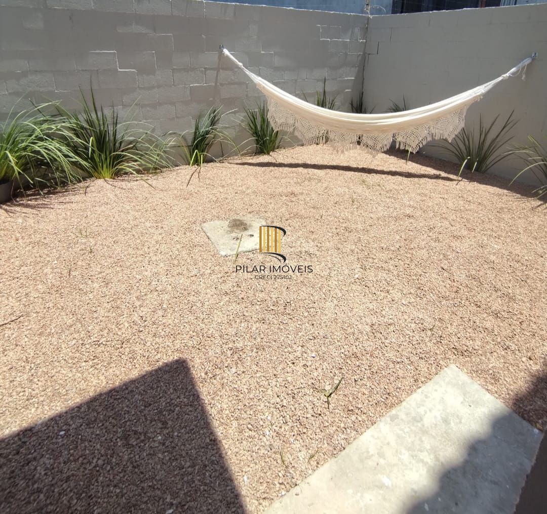 Casa 2 dormitórios no bairro Restinga