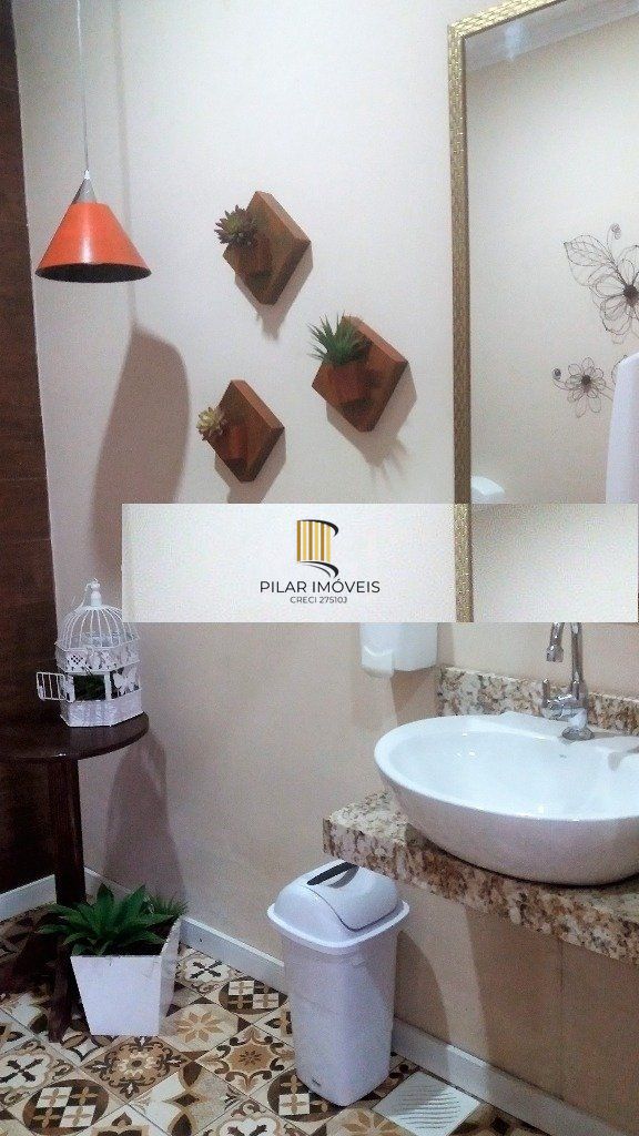 Casa para Venda - 307m², 3 dormitórios, sendo 3 suites, Ipanema