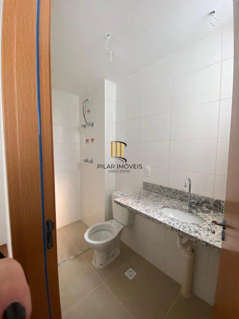 Apartamento 2 dormitórios no bairro Camaquã