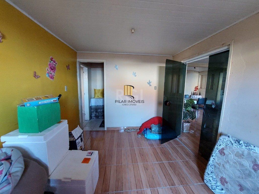 Casa para Venda - 130m², 4 dormitórios, 1 vaga - Restinga