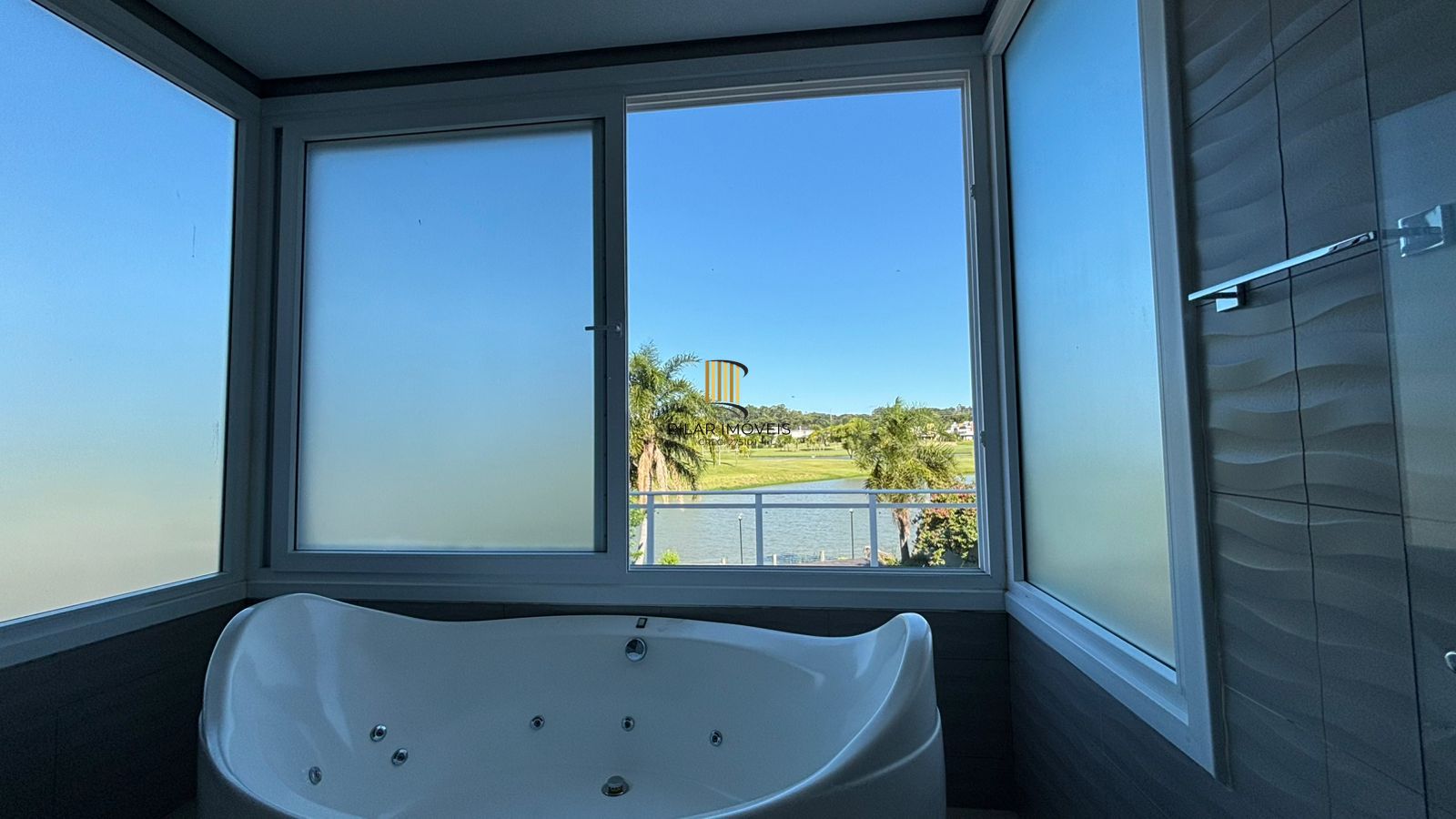 Casa 5 dormitórios no bairro Belém Novo