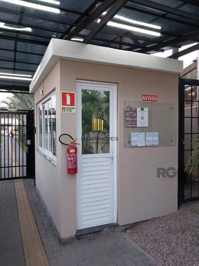 Casa de Condomínio 2 dormitórios no bairro Restinga