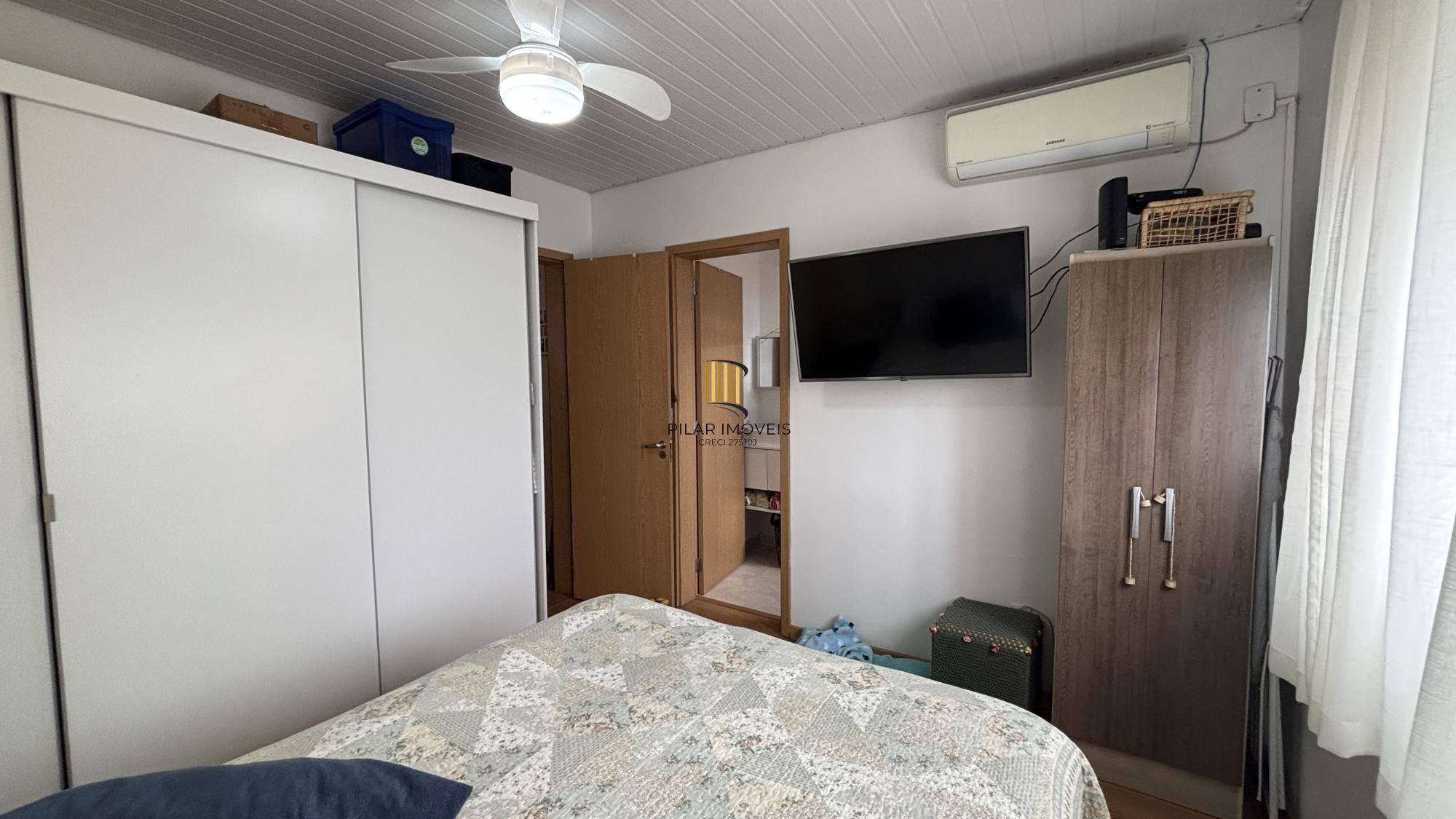 Casa de Condomínio 3 dormitórios no bairro Hípica