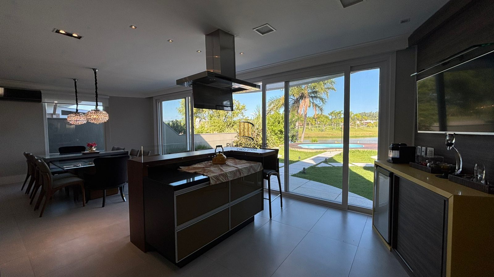 Casa 5 dormitórios no bairro Belém Novo