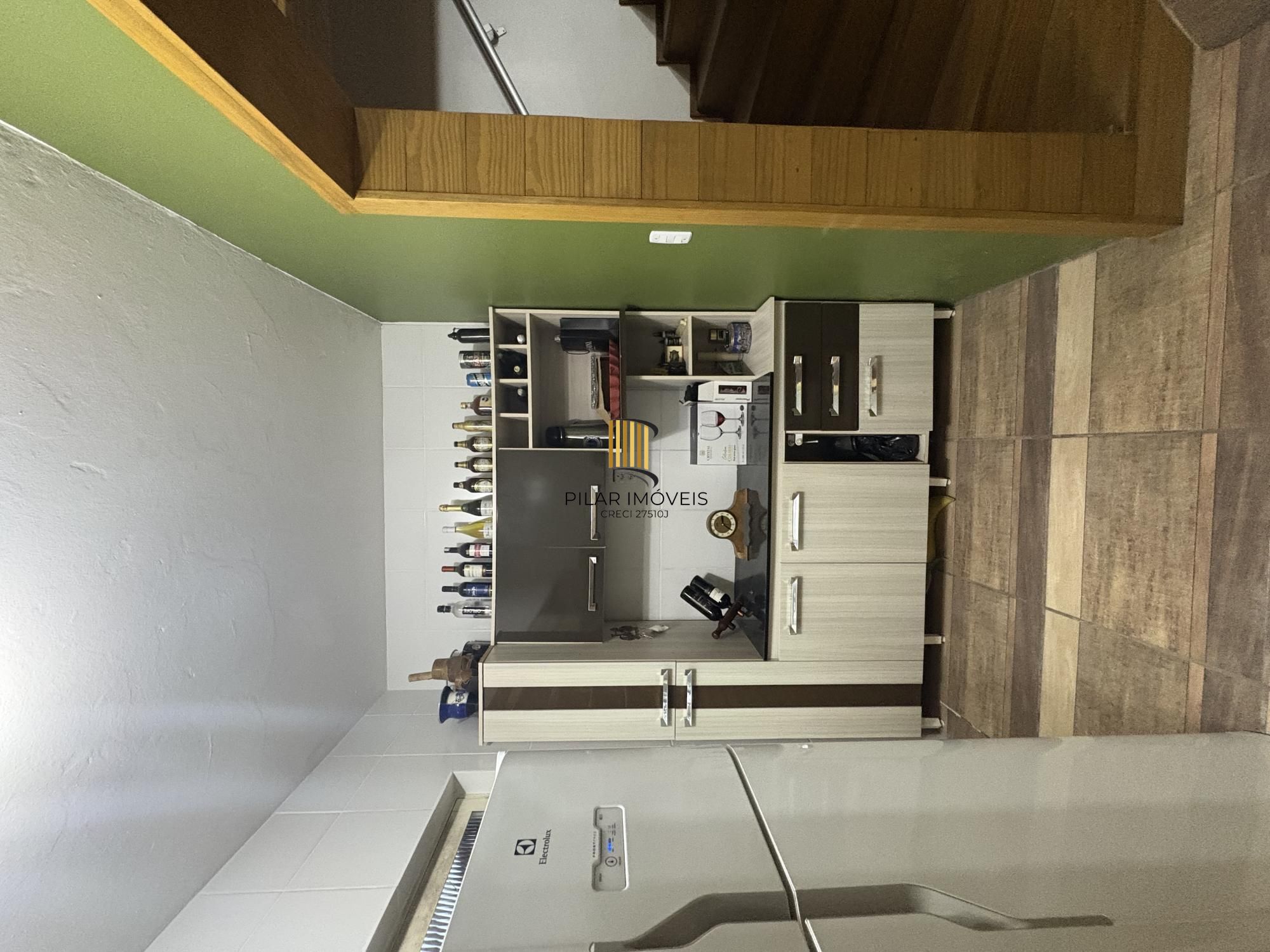 Sobrado 2 dormitórios no bairro Belém Novo