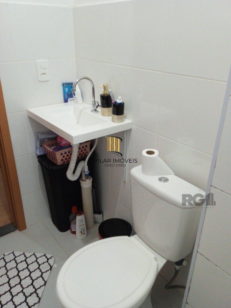 Apartamento 2 Dormitório(s) Bairro Restinga