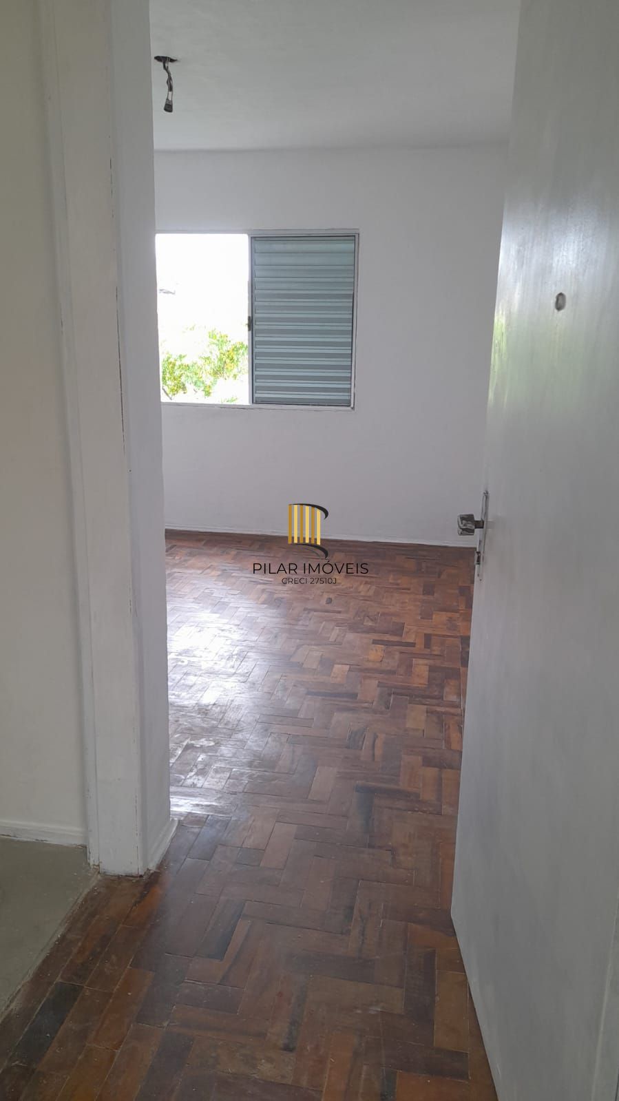 Apartamento 2 dormitórios no bairro Restinga