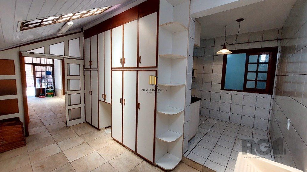 Casa de Condomínio 3 dormitórios no bairro Glória