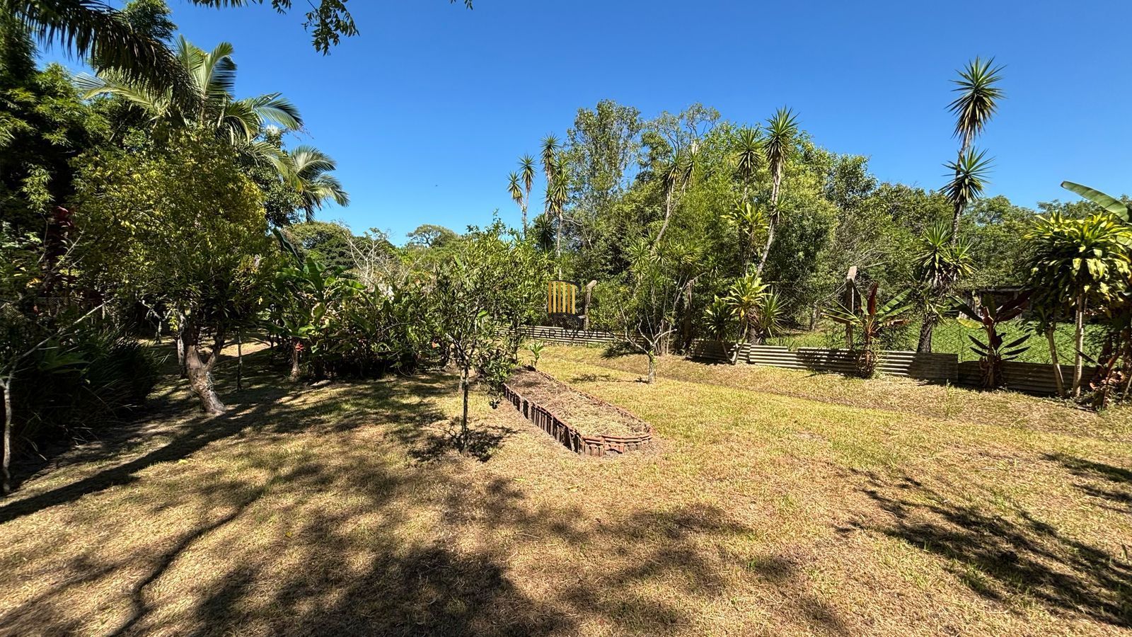 Sítio 5 dormitórios no bairro Chapéu do Sol