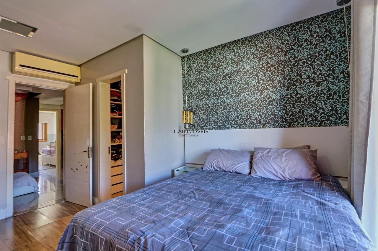 Casa de Condomínio 3 dormitórios no bairro Vila Nova