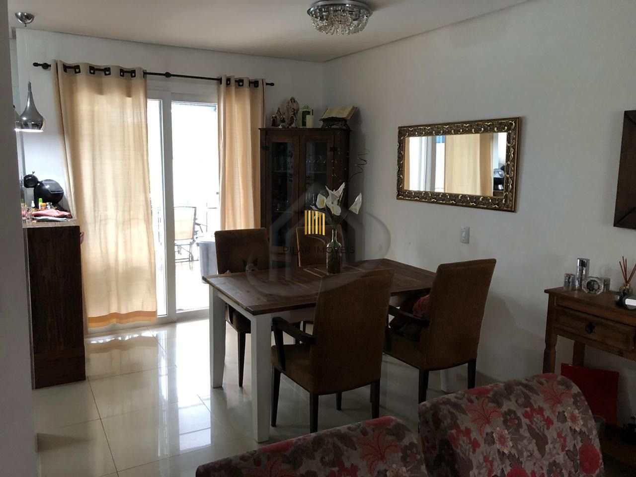 Sobrado para Venda - 138.15m², 3 dormitórios, sendo 1 suites, 2 vagas - Hípica