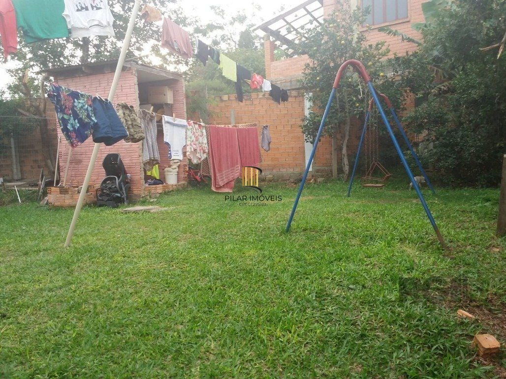Casa 2 Dormitório(s) Bairro Hípica