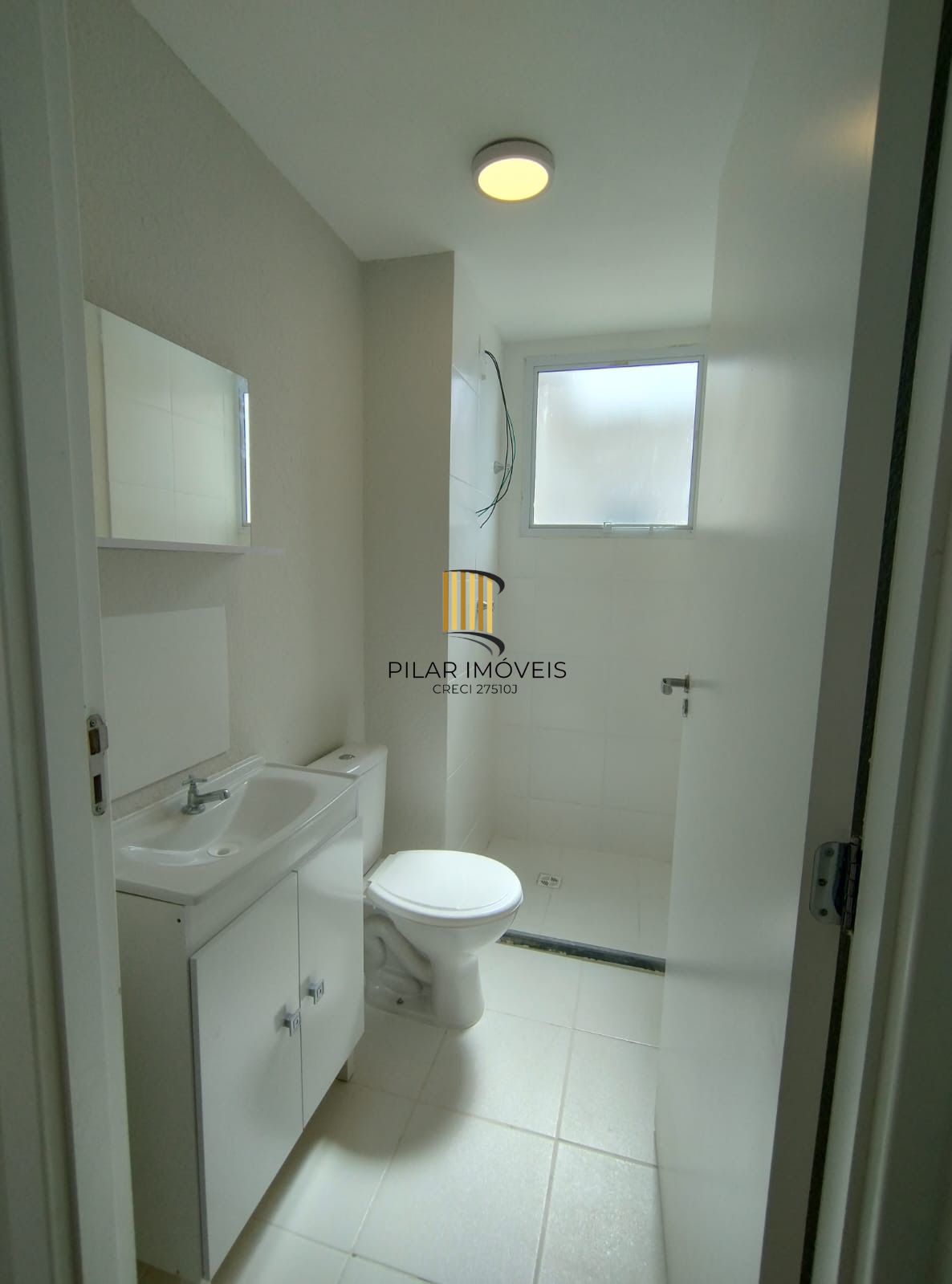 Apartamento 2 dormitórios no bairro Restinga