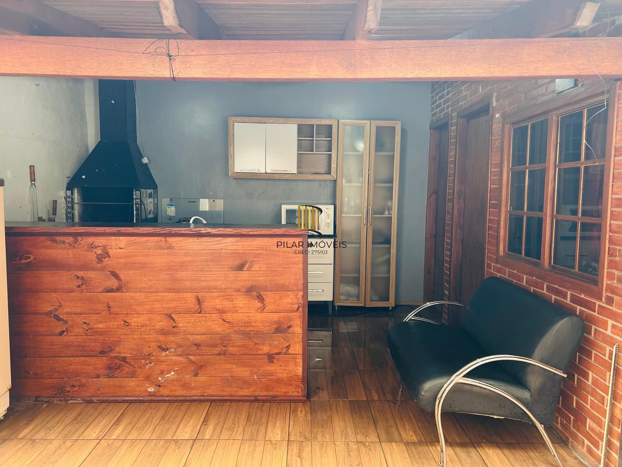Casa 4 dormitórios no bairro Hípica