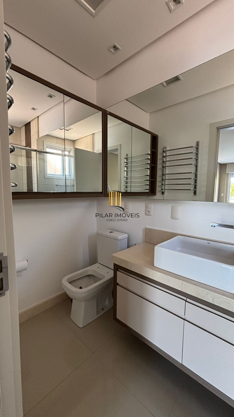 Casa 5 dormitórios no bairro Belém Novo