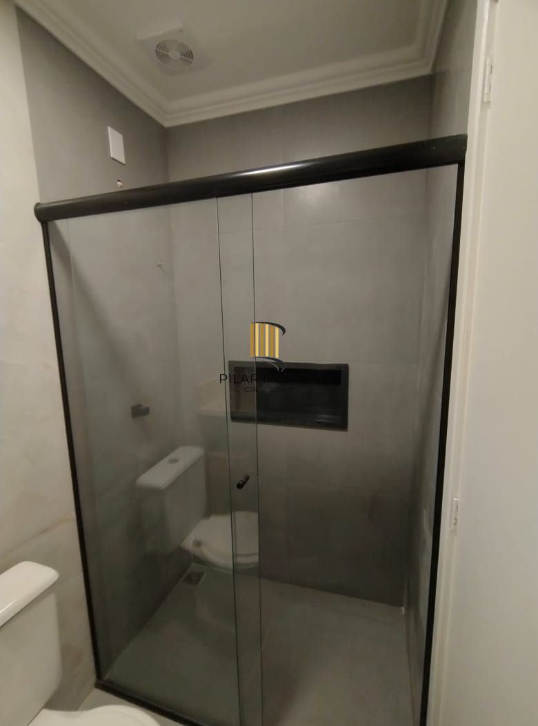 Casa 3 dormitórios no bairro Hípica