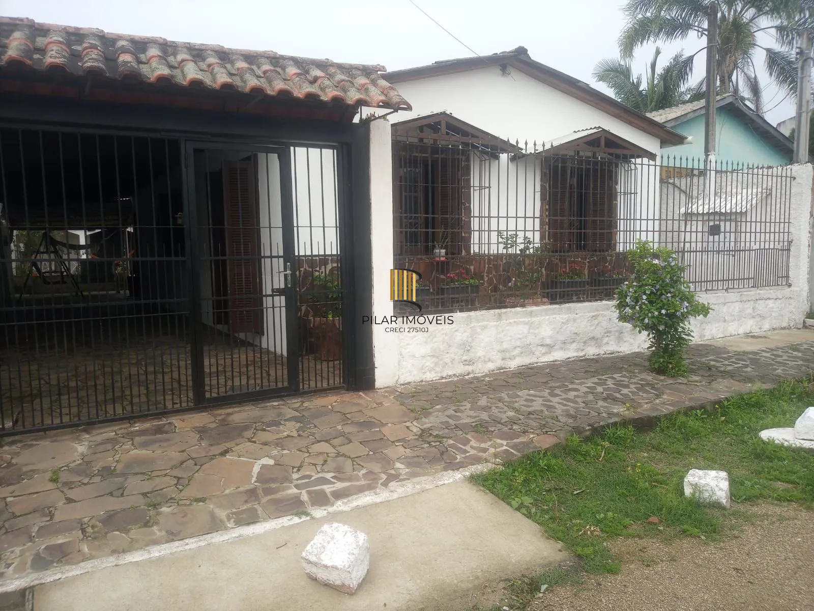 Casa 2 Dormitório(s) Bairro Ponta Grossa