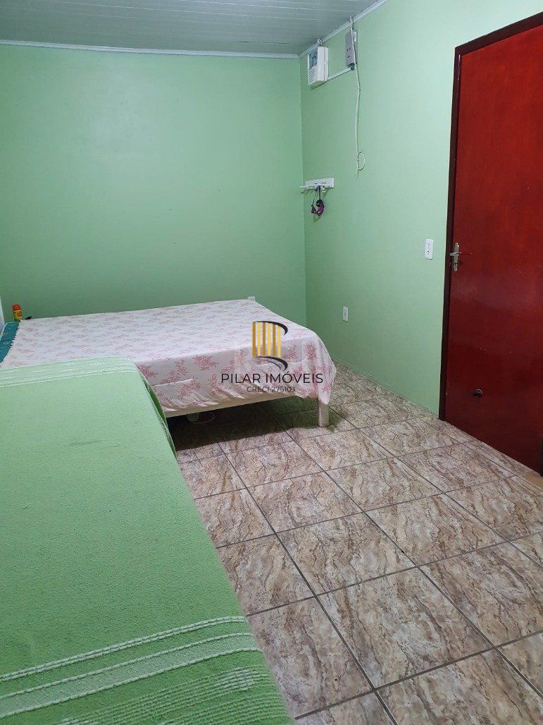 Casa para Venda - 66m², 3 dormitórios, 3 vagas - Salinas