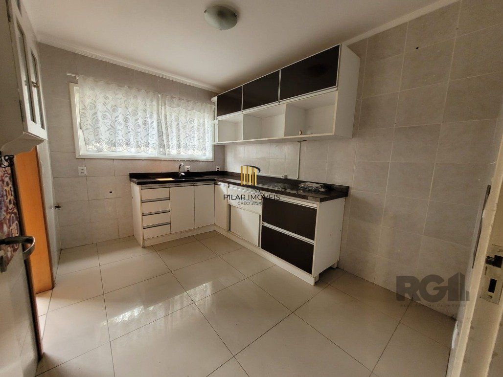 Casa de Condomínio 3 dormitórios no bairro Vila Nova