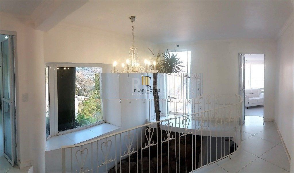 Casa para Venda - 307m², 3 dormitórios, sendo 3 suites, Ipanema