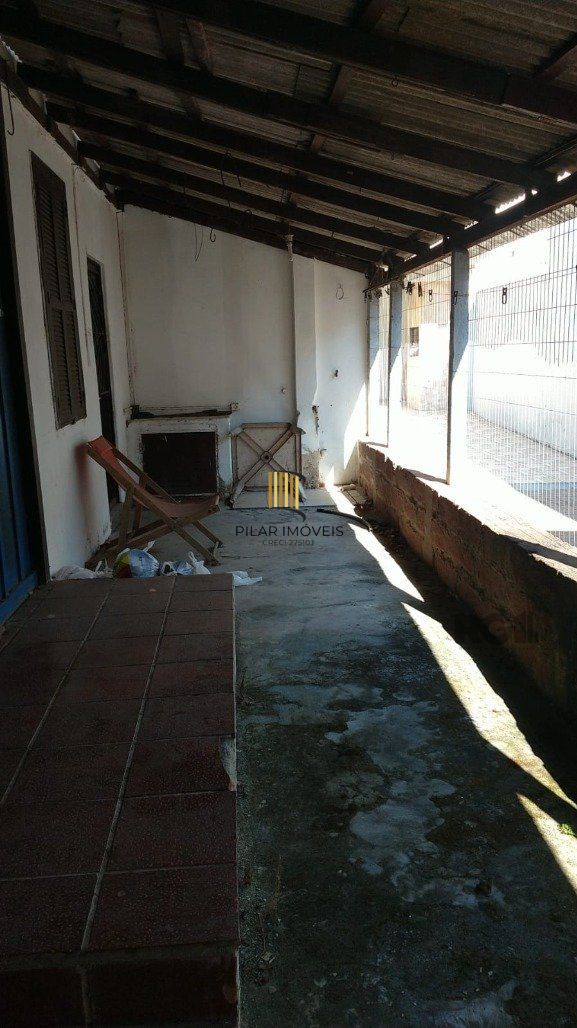 Casa 1 dormitório no bairro Camaquã