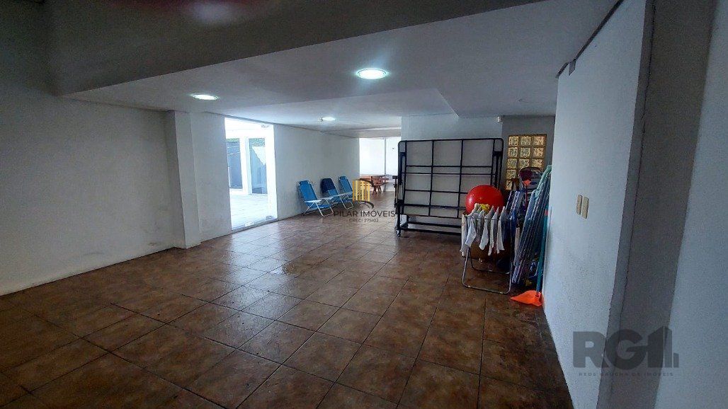 Casa 4 dormitórios no bairro Espírito Santo