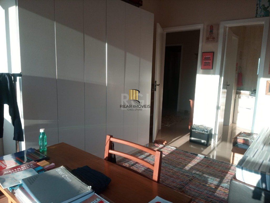 Casa 3 Dormitório(s) Bairro Imperial Parque